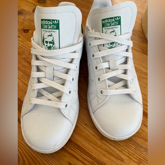 Stan Smith Adidas Sneakers - Picture 1 of 5